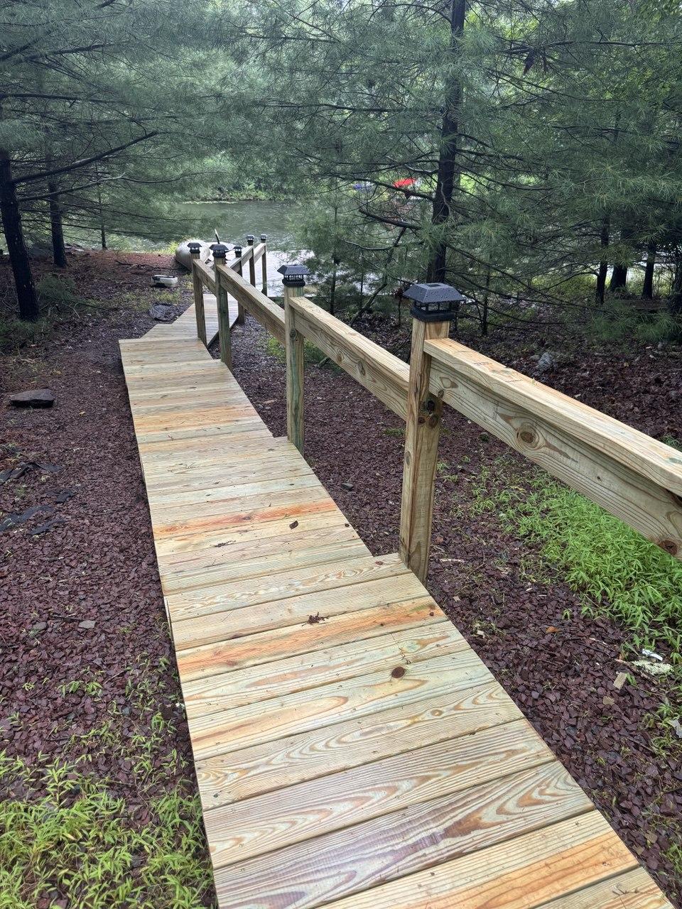 Woodland Walkway to Lake