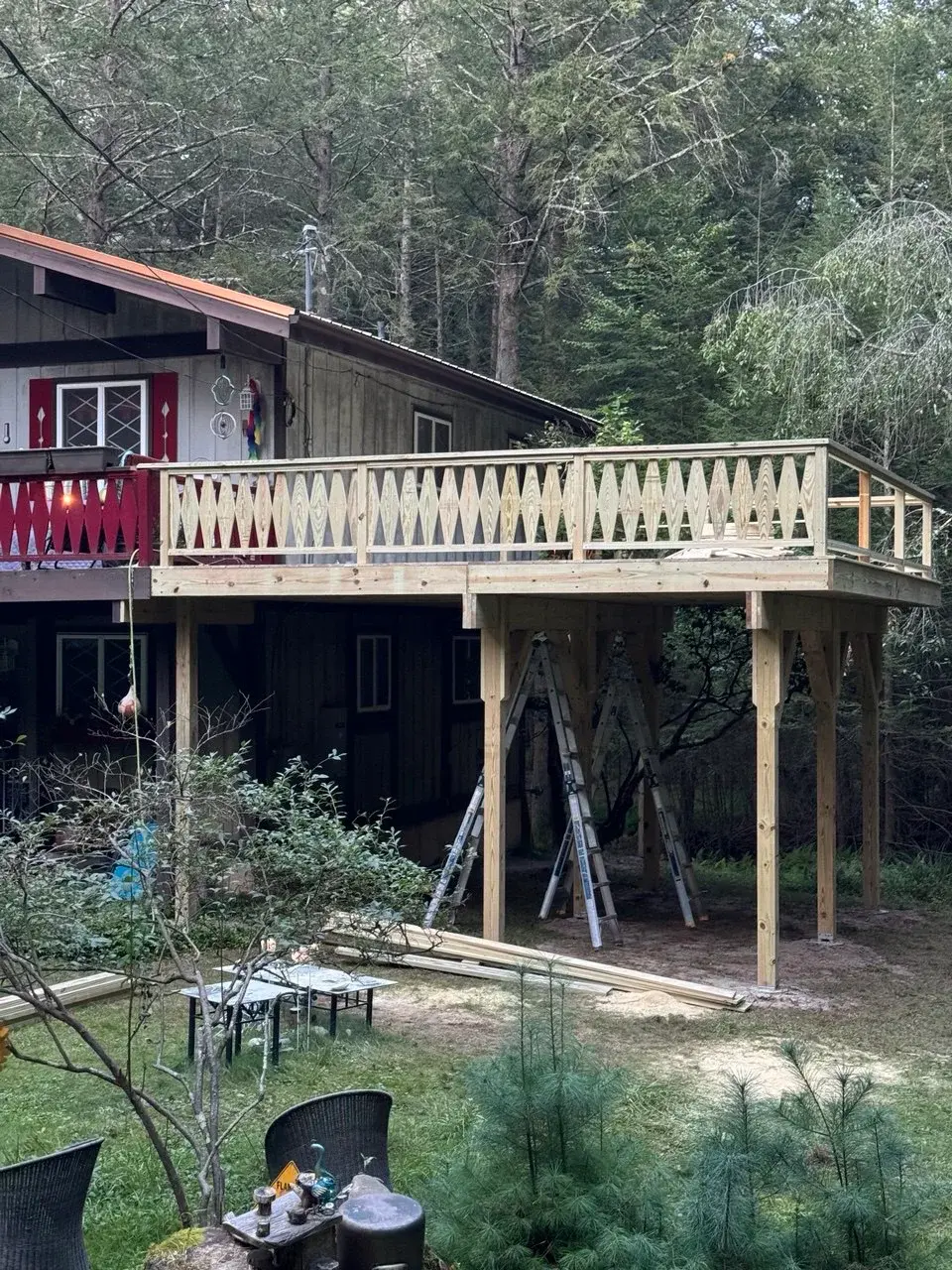 Multi-Tiered Composite Deck - Slide 2