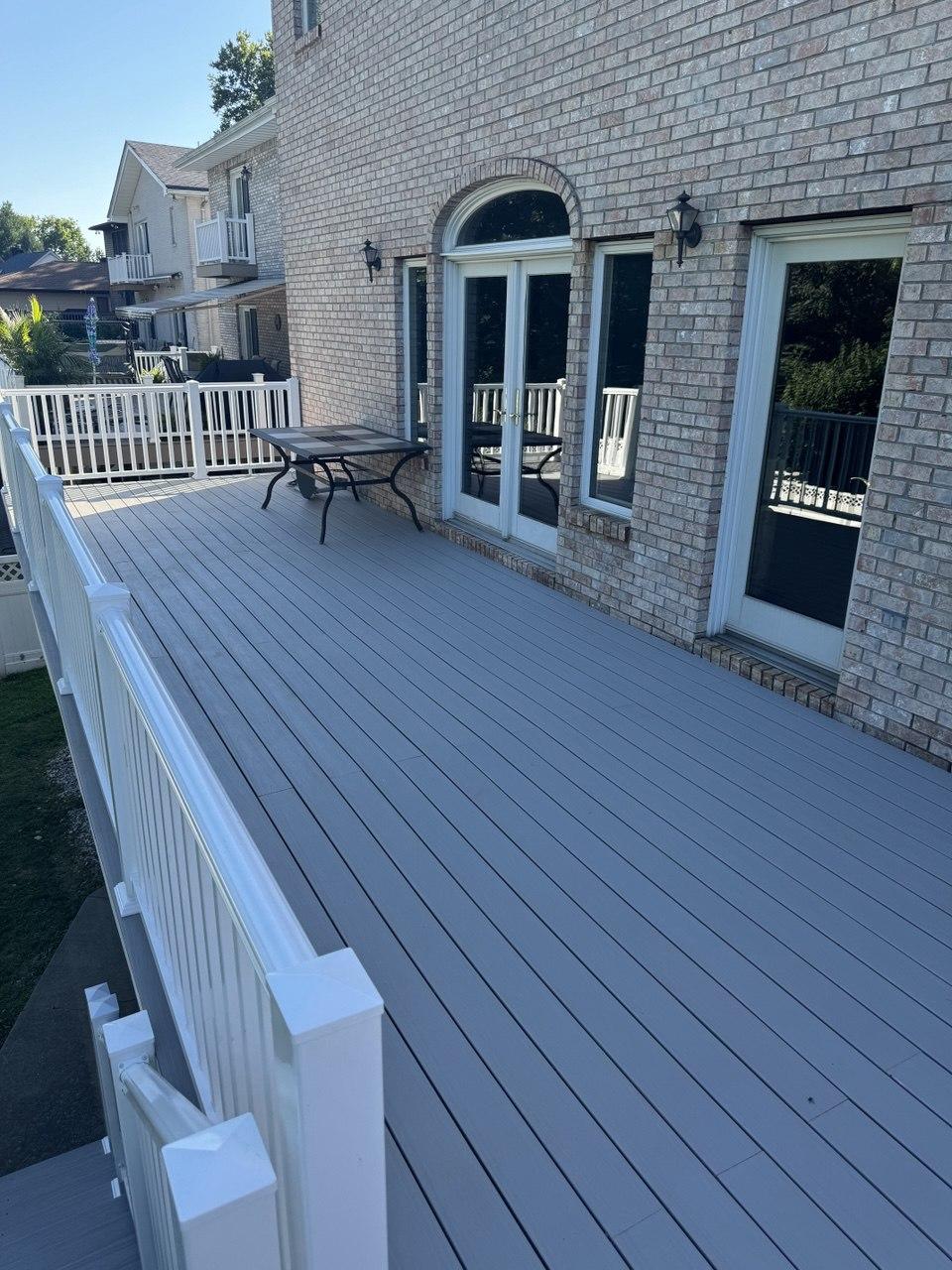 Full Deck Resurfacing & Railing - Slide 2