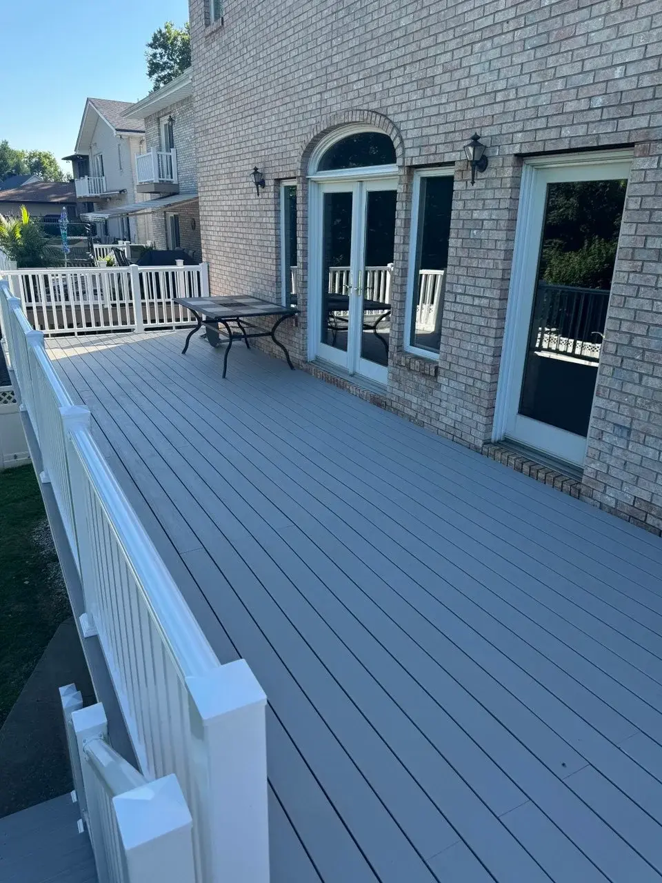 Full Deck Resurfacing & Railing - Slide 2